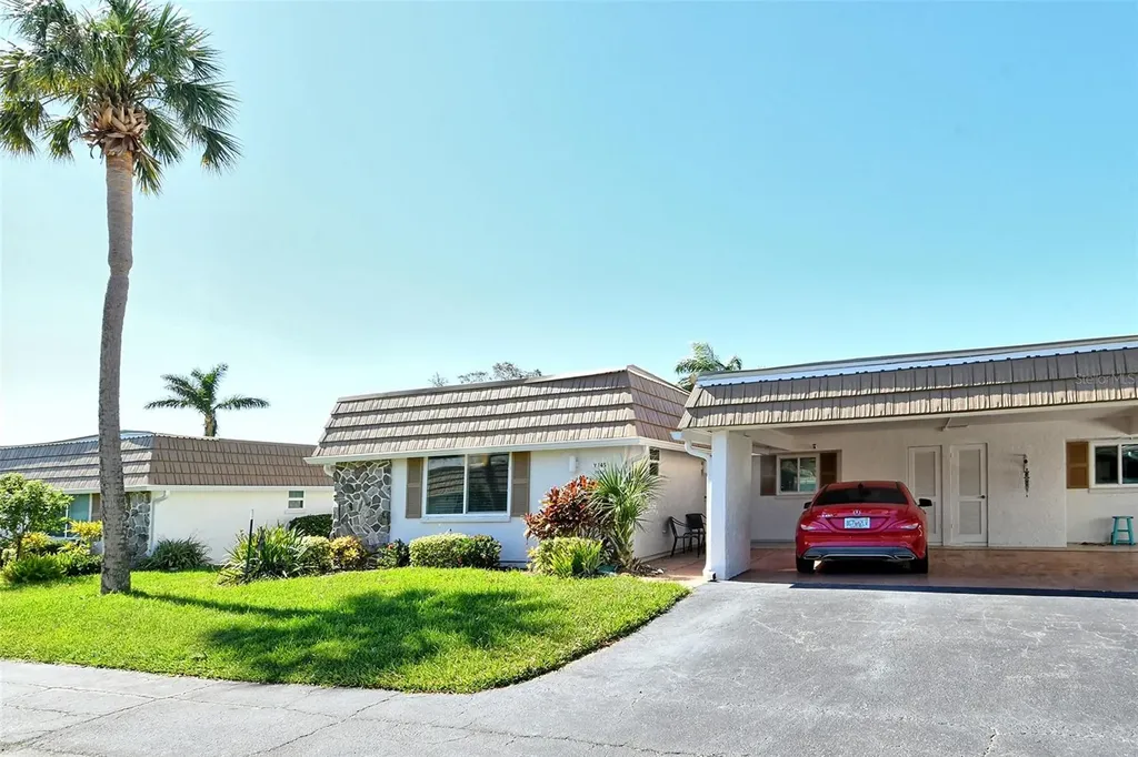 2607 Riverbluff Parkway Sarasota FL 34231