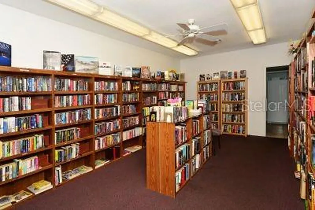 2607 Riverbluff Parkway Sarasota FL 34231