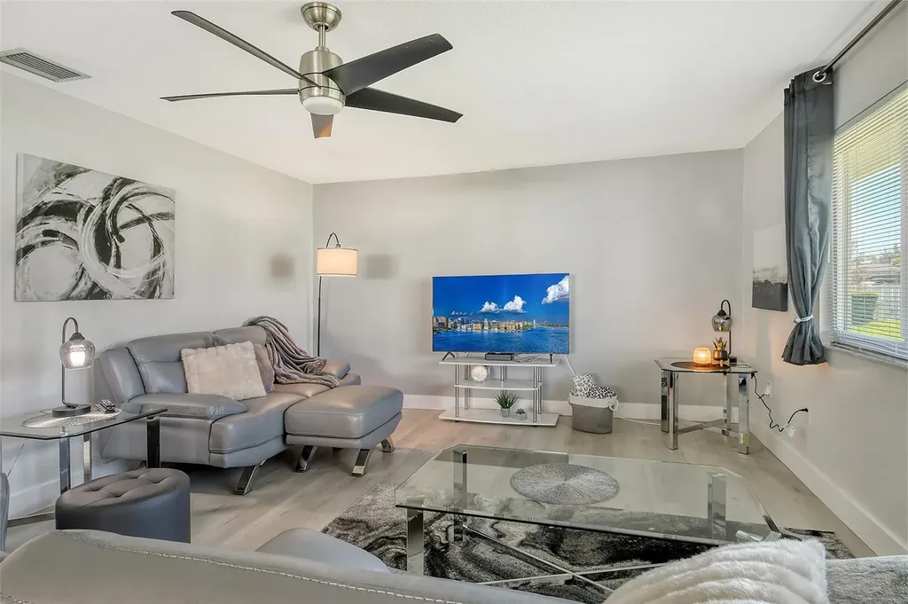 2607 Riverbluff Parkway Sarasota FL 34231