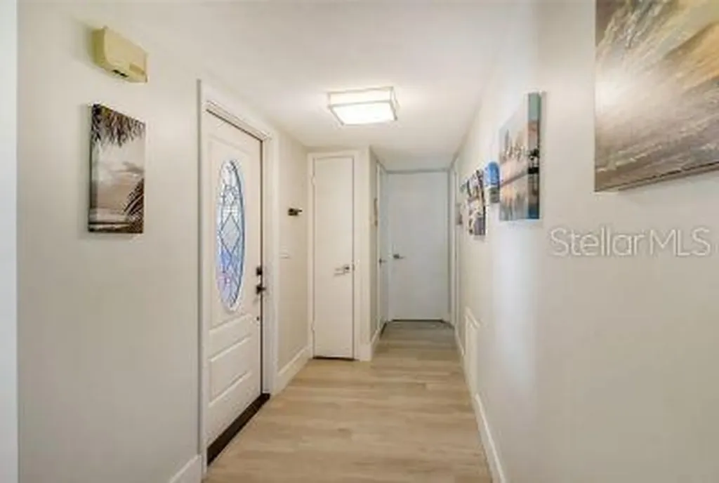 2607 Riverbluff Parkway Sarasota FL 34231