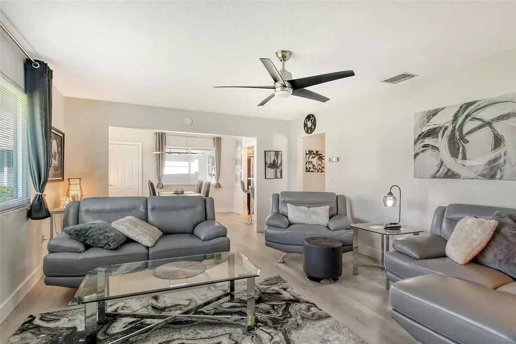 2607 Riverbluff Parkway Sarasota FL 34231
