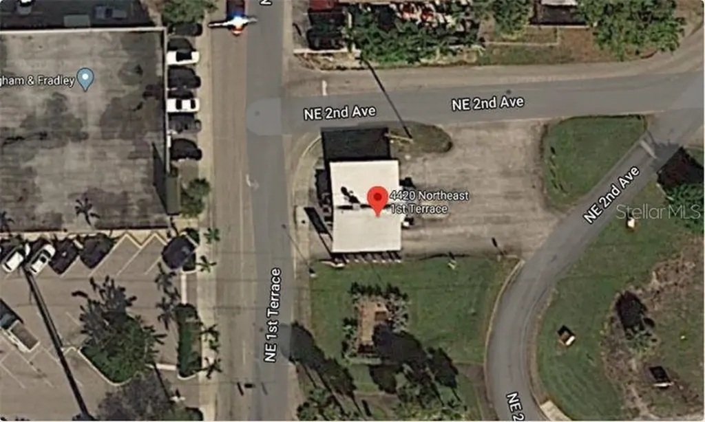 4420 NE 1st Terrace Oakland Park FL 33334