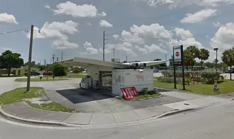 4420 NE 1st Terrace Oakland Park FL 33334