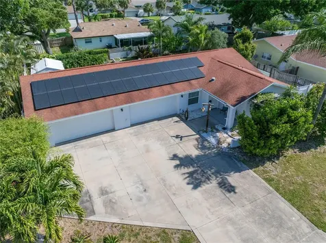 2689 59th Avenue S St Petersburg FL 33712