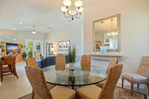 4399 49th Avenue S St Petersburg FL 33711