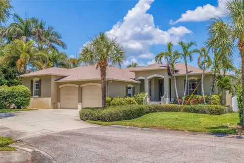 4399 49th Avenue S St Petersburg FL 33711