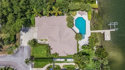 4399 49th Avenue S St Petersburg FL 33711