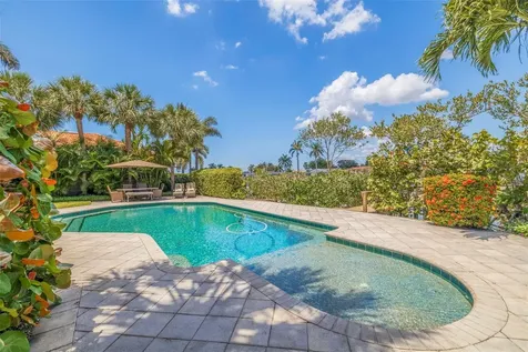 4399 49th Avenue S St Petersburg FL 33711