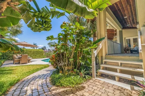 4399 49th Avenue S St Petersburg FL 33711