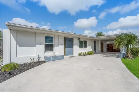 6345 Freemont Street North Port FL 34287