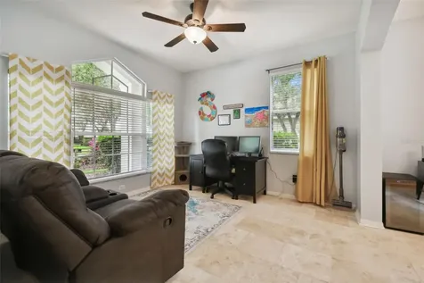 6125 Gannetdale Drive Lithia FL 33547