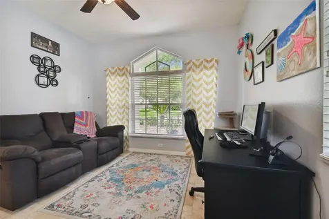 6125 Gannetdale Drive Lithia FL 33547