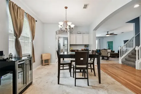 6125 Gannetdale Drive Lithia FL 33547