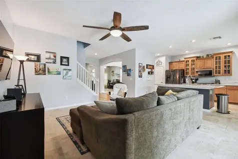 6125 Gannetdale Drive Lithia FL 33547