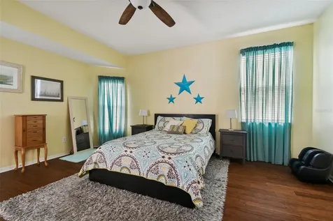6125 Gannetdale Drive Lithia FL 33547