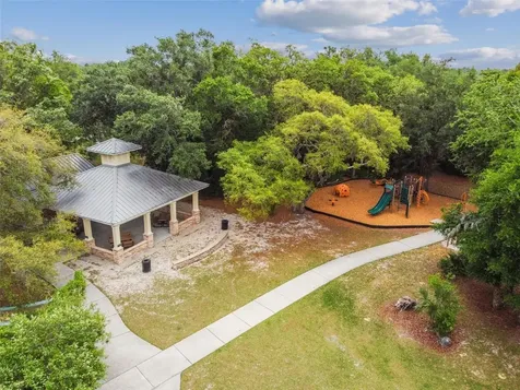 6125 Gannetdale Drive Lithia FL 33547