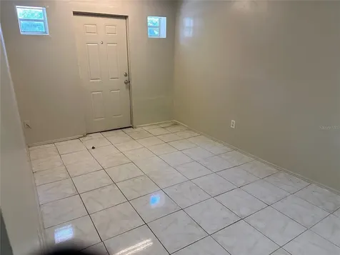 1932 NW 4th Place Ocala FL 34475
