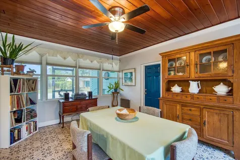 4701 24th Avenue N St Petersburg FL 33713