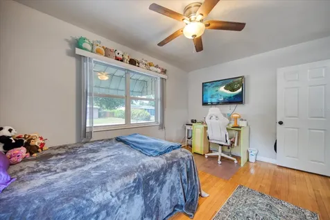 4701 24th Avenue N St Petersburg FL 33713
