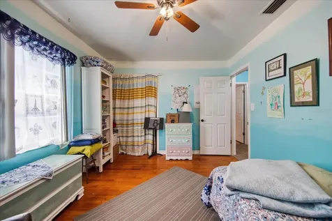 4701 24th Avenue N St Petersburg FL 33713