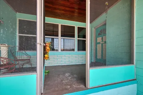 4701 24th Avenue N St Petersburg FL 33713