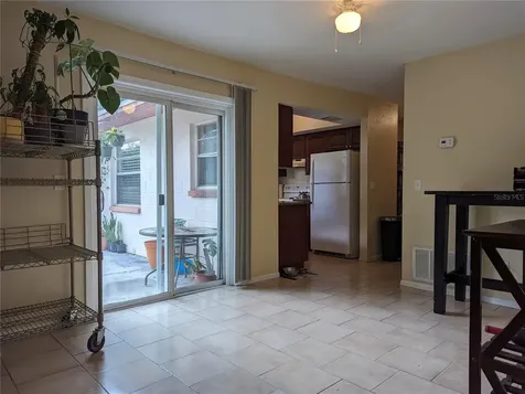 323 Black Oak Court Seffner FL 33584
