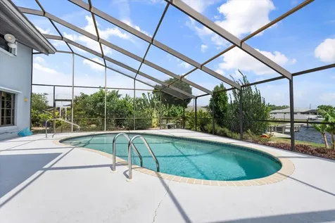 18435 Meyer Avenue Port Charlotte FL 33948