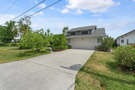 18435 Meyer Avenue Port Charlotte FL 33948