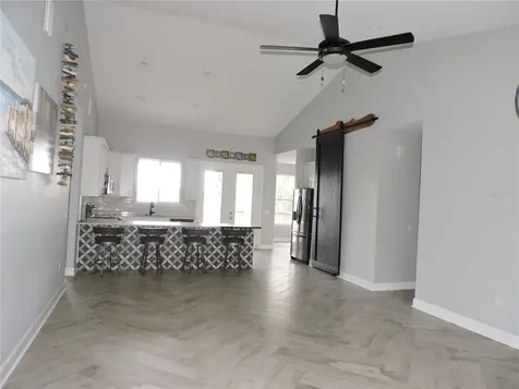 1027 Campbell Avenue Lake Wales FL 33853