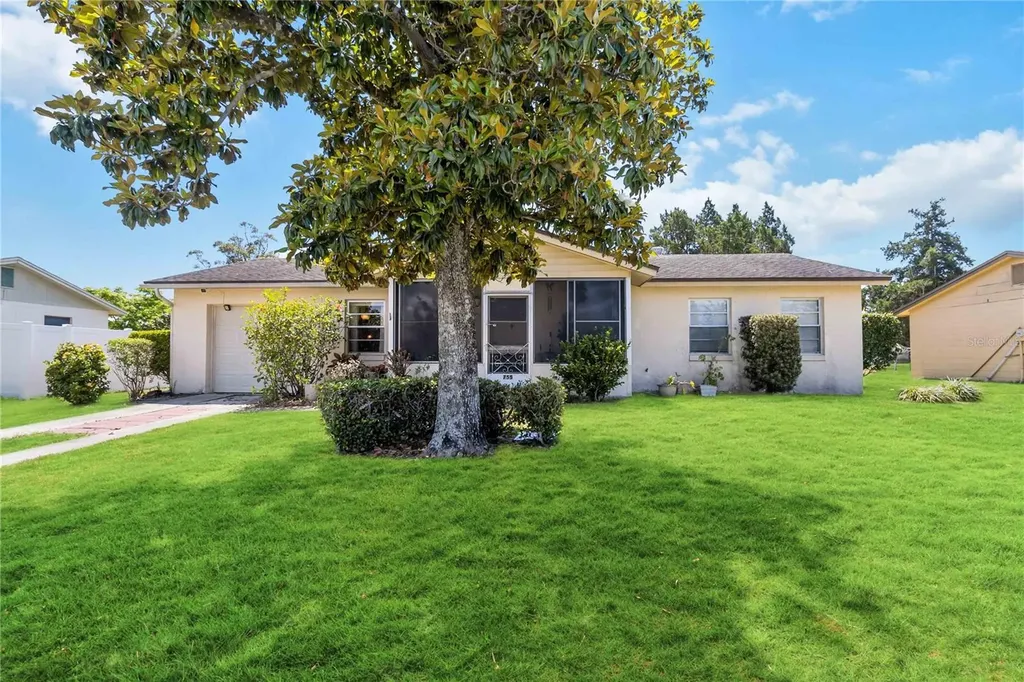 755 Royal Palm Drive Kissimmee FL 34743