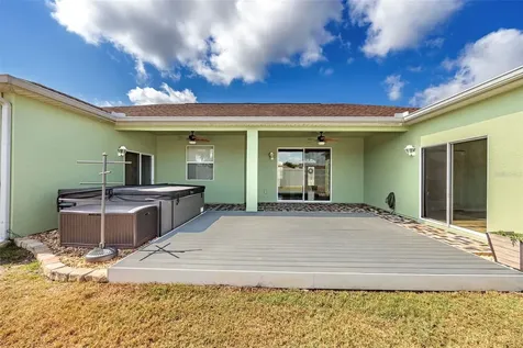 12408 NE 48th Circle Oxford FL 34484