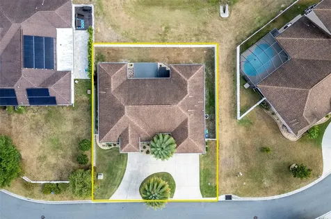 12408 NE 48th Circle Oxford FL 34484