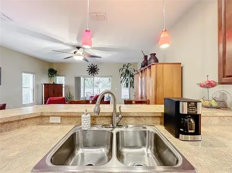 200 Angel Trumpet Way Oviedo FL 32765