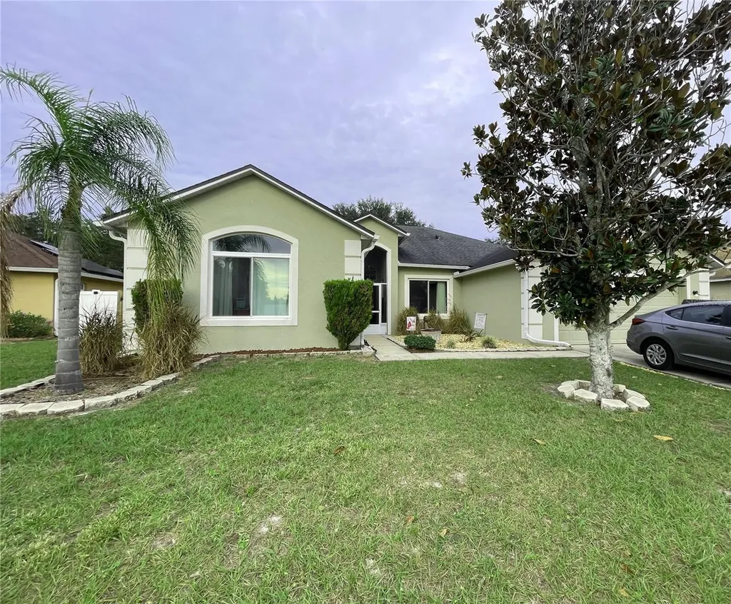 458 Acacia Tree Way Kissimmee FL 34758