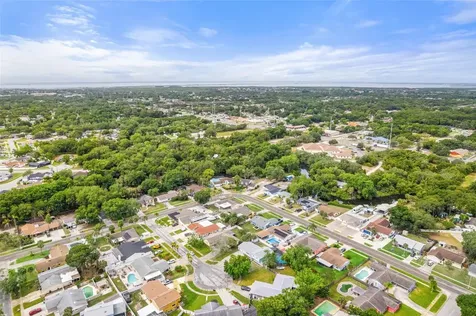 7208 Chesswood Court Tampa FL 33615