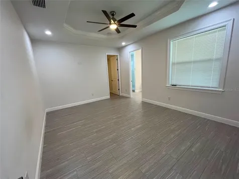 6692 51st Avenue N St Petersburg FL 33709