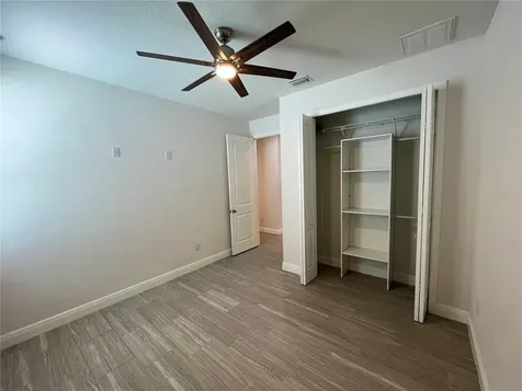 6692 51st Avenue N St Petersburg FL 33709