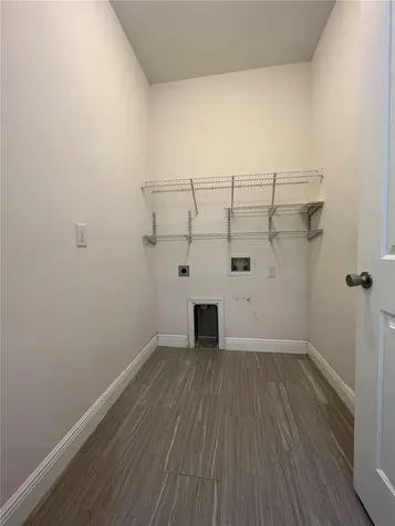 6692 51st Avenue N St Petersburg FL 33709