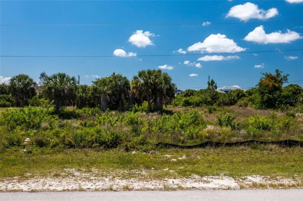 15109 Chinook Way Port Charlotte FL 33981