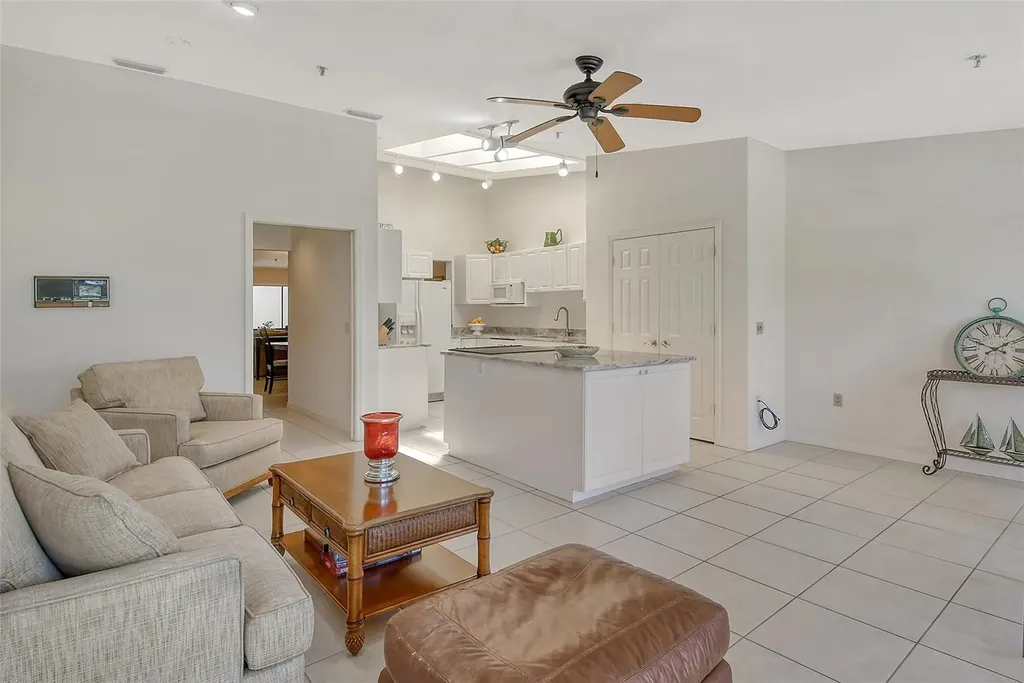 2383 Harbour Oaks Drive Longboat Key FL 34228