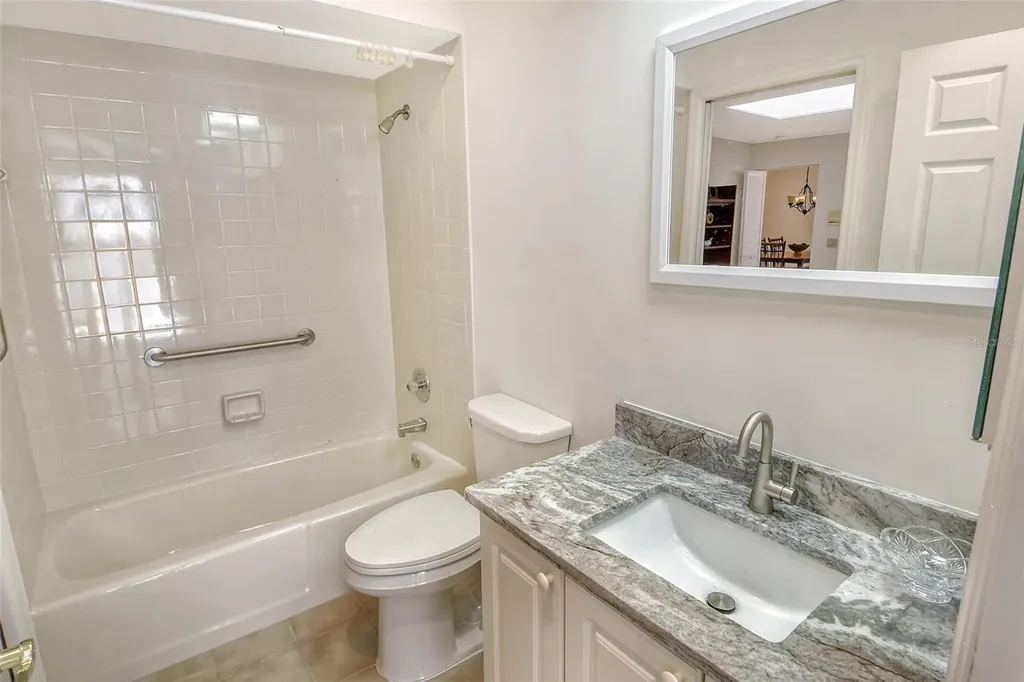 2383 Harbour Oaks Drive Longboat Key FL 34228