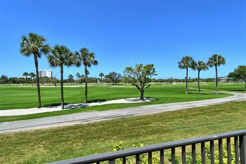 2383 Harbour Oaks Drive Longboat Key FL 34228