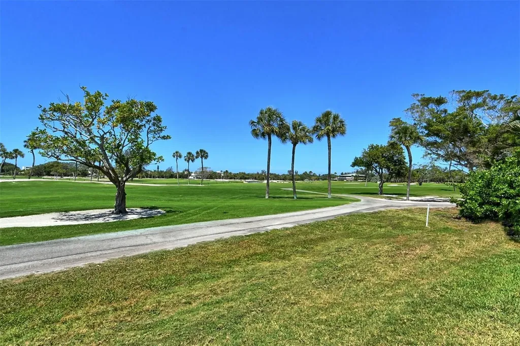 2383 Harbour Oaks Drive Longboat Key FL 34228