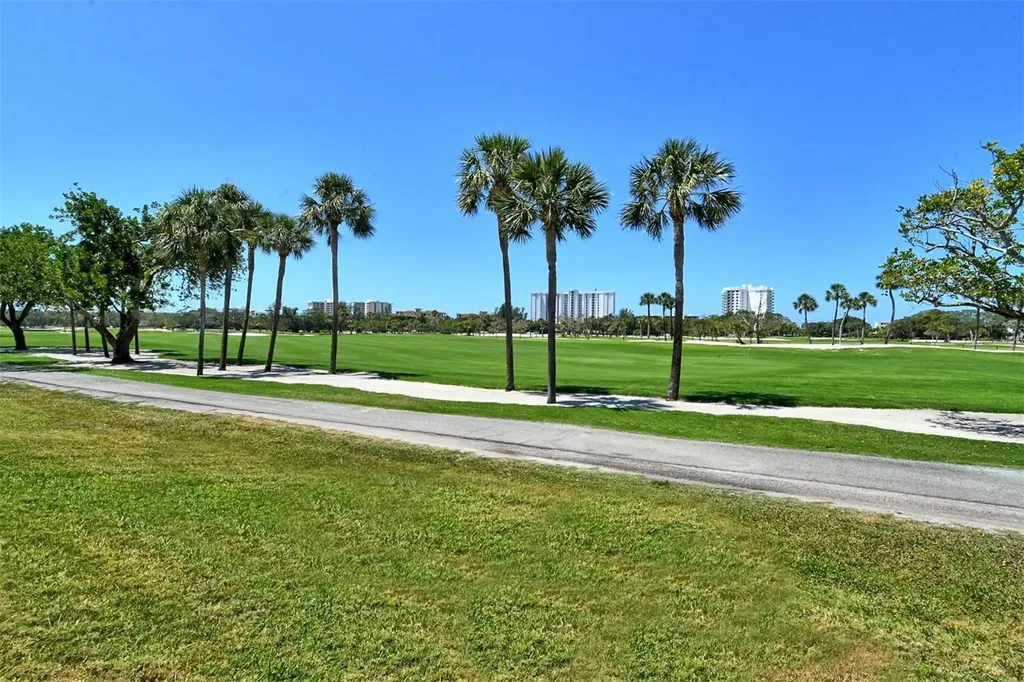 2383 Harbour Oaks Drive Longboat Key FL 34228