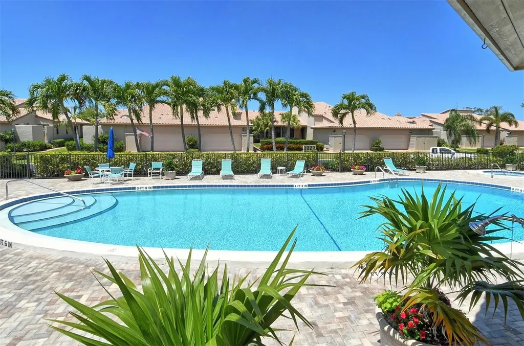 2383 Harbour Oaks Drive Longboat Key FL 34228