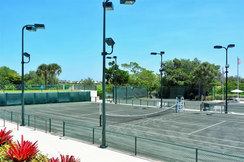 2383 Harbour Oaks Drive Longboat Key FL 34228