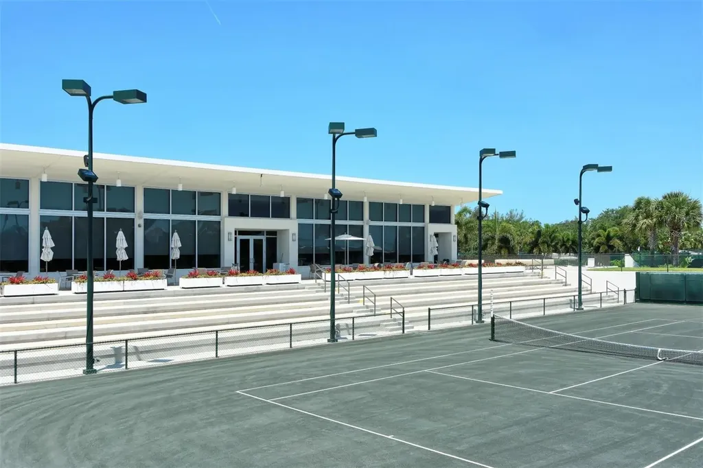 2383 Harbour Oaks Drive Longboat Key FL 34228