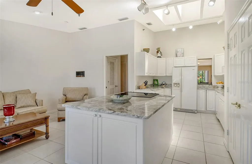 2383 Harbour Oaks Drive Longboat Key FL 34228