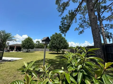 2485 N Stewart Street Kissimmee FL 34746
