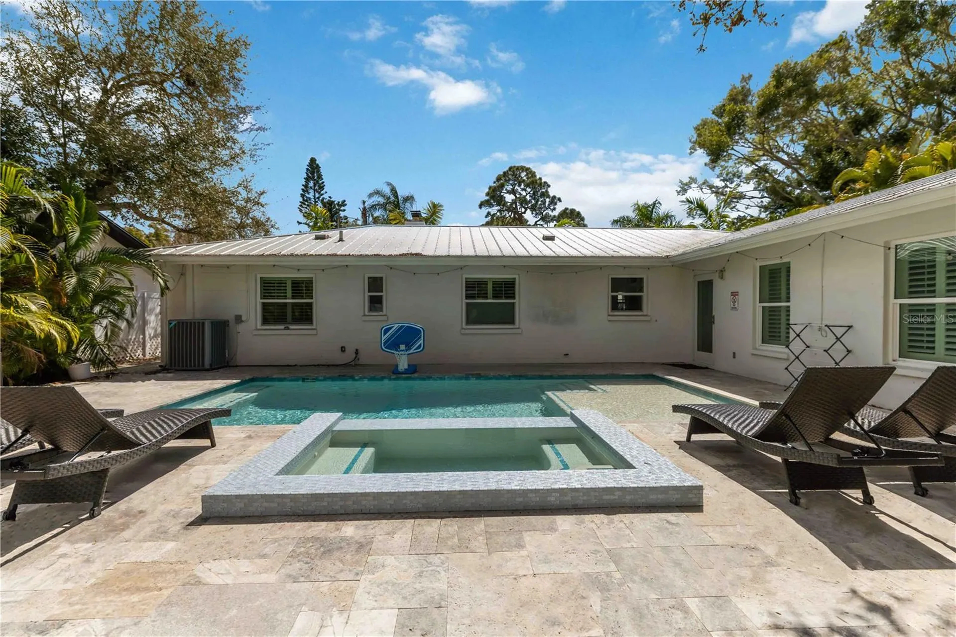 1865 Orchid Street Sarasota FL 34239